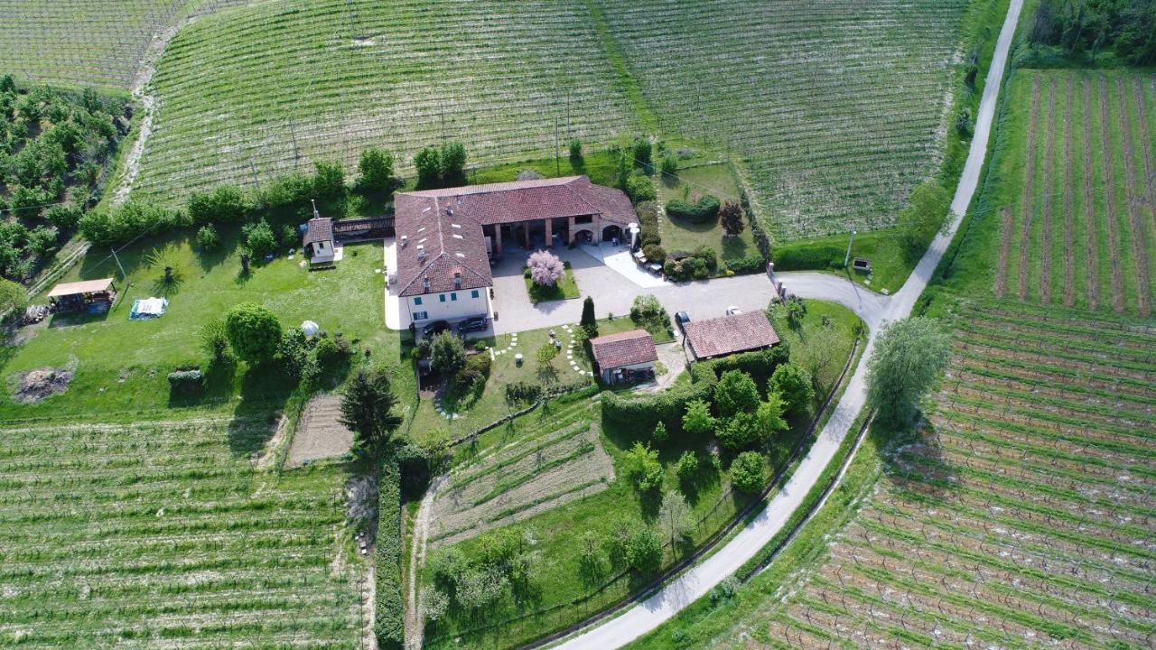 La Giribaldina Winery & Farmhouse Calamandrana Eksteriør billede